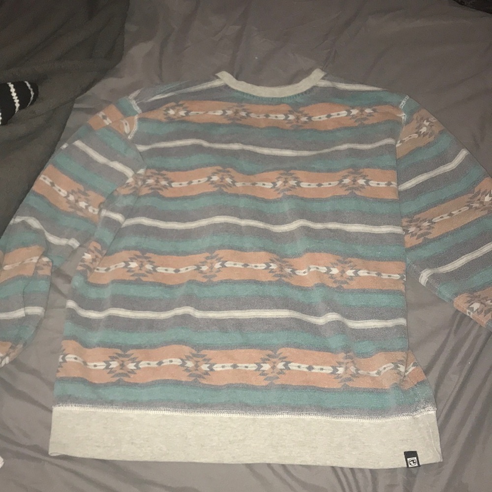 sweater - Picture 2 of 2